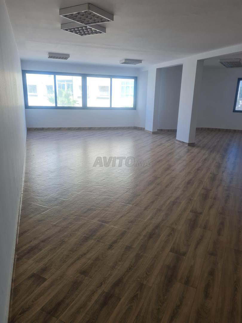 Plateau bureau vente ou location hôpitaux