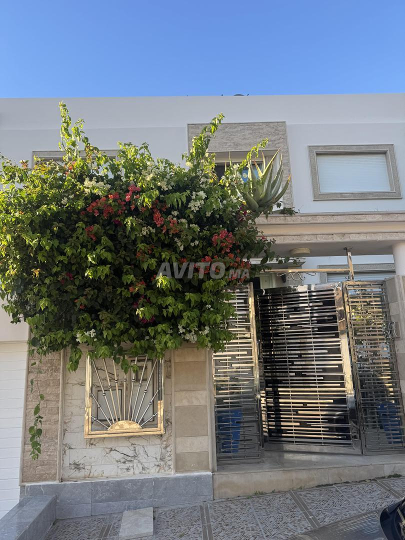 VILLA A VENDRE ZIATEN TANGER