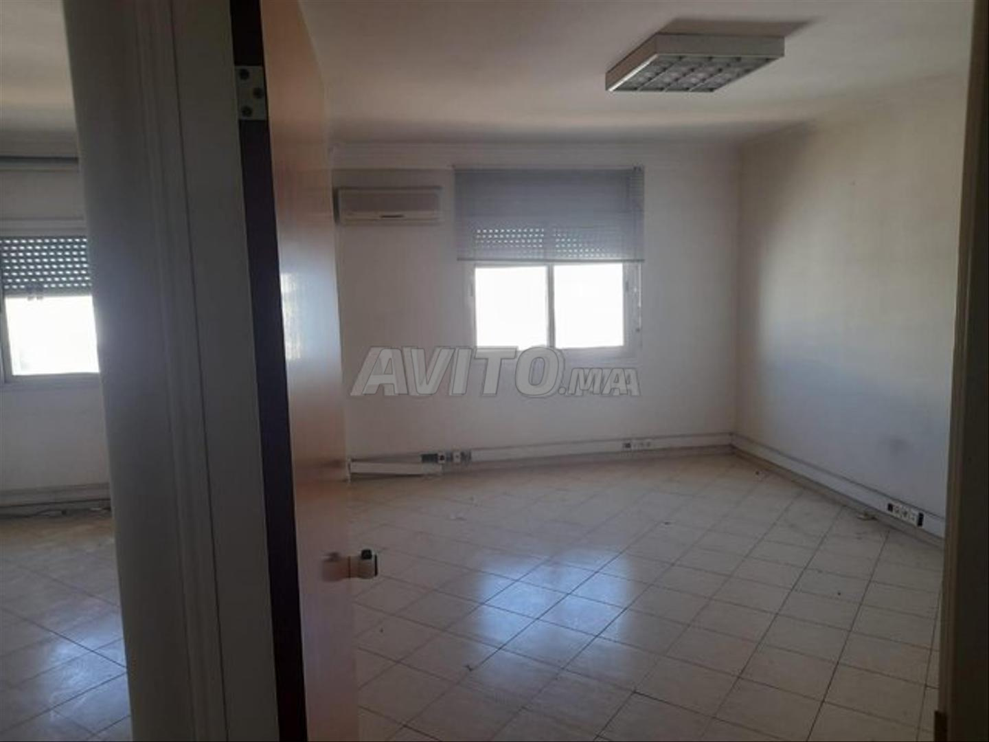 Plateau 1gd Open 1p 100m2 à louer bd Zerktouni