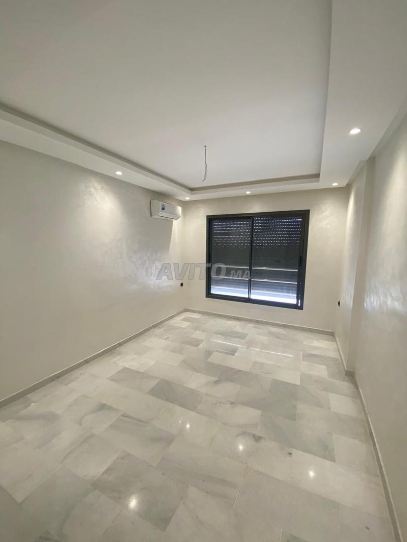APPARTEMENT Vide 90M2 À LOUER Quartier Les Hôpitaux