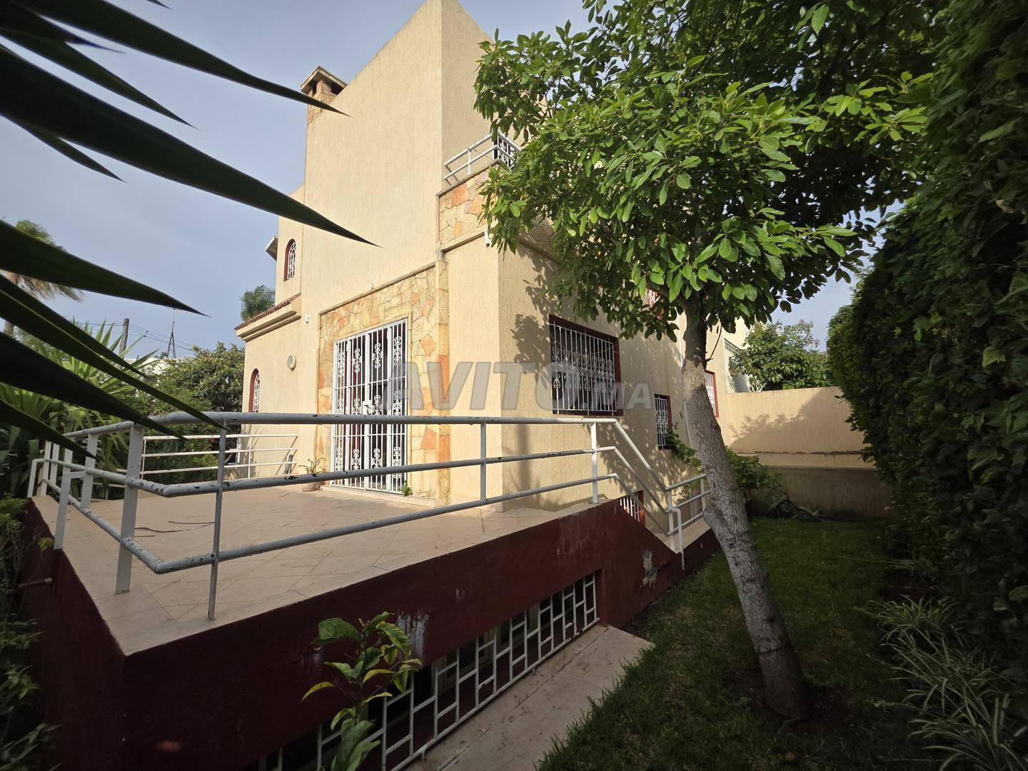 villa à vendre d'angle