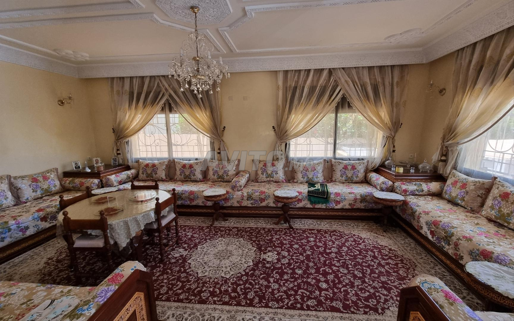 Villa de 560m à Vendre – Hay Al Montalak, Rabat