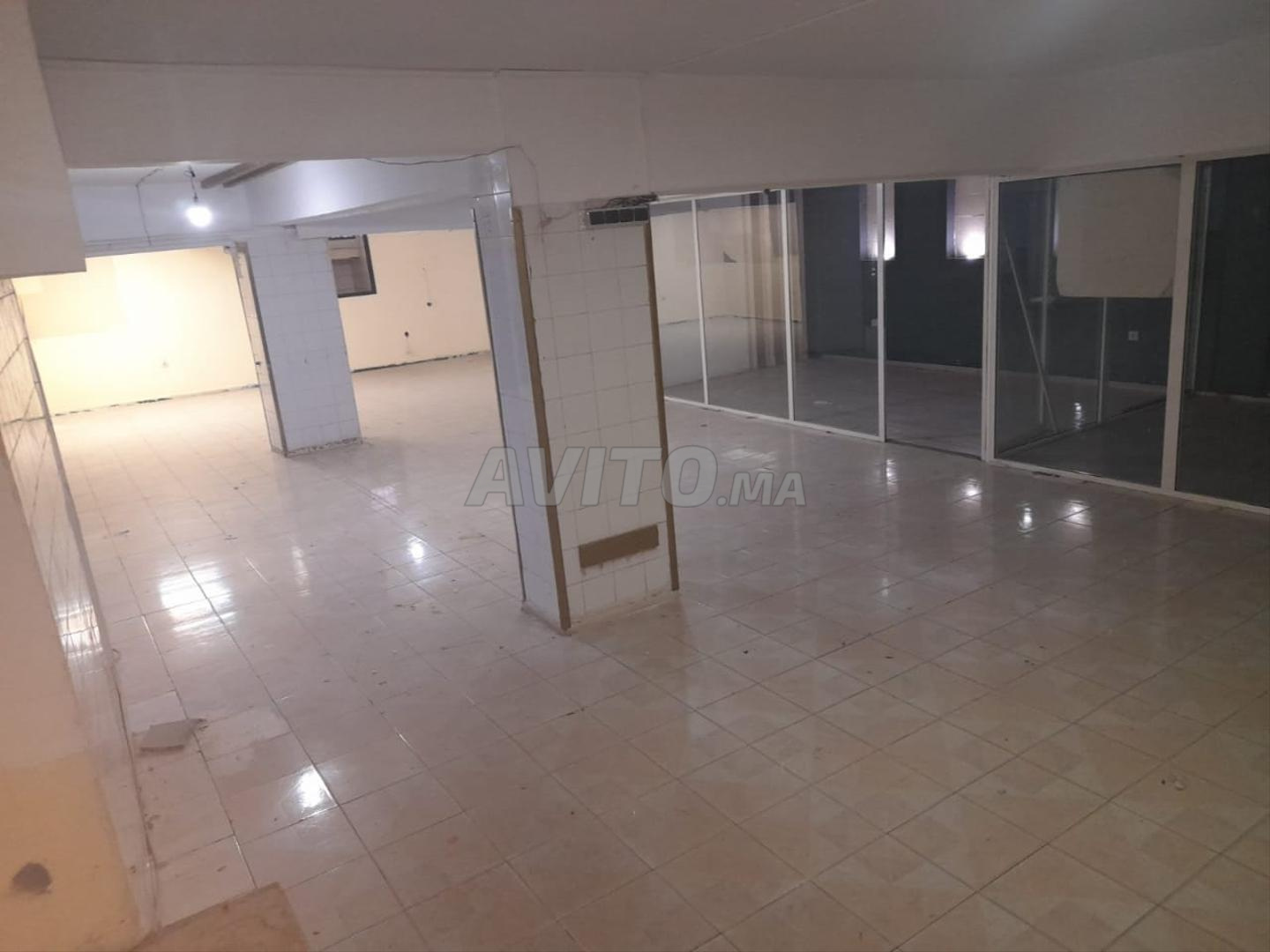 Magazin HAWTA sousol 260m2 à vendre centre ville