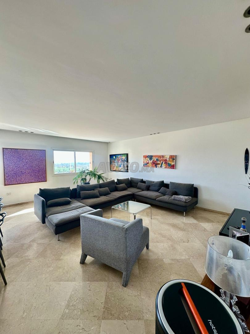 Appartement haut de gamme de 183 m² non meublé ...