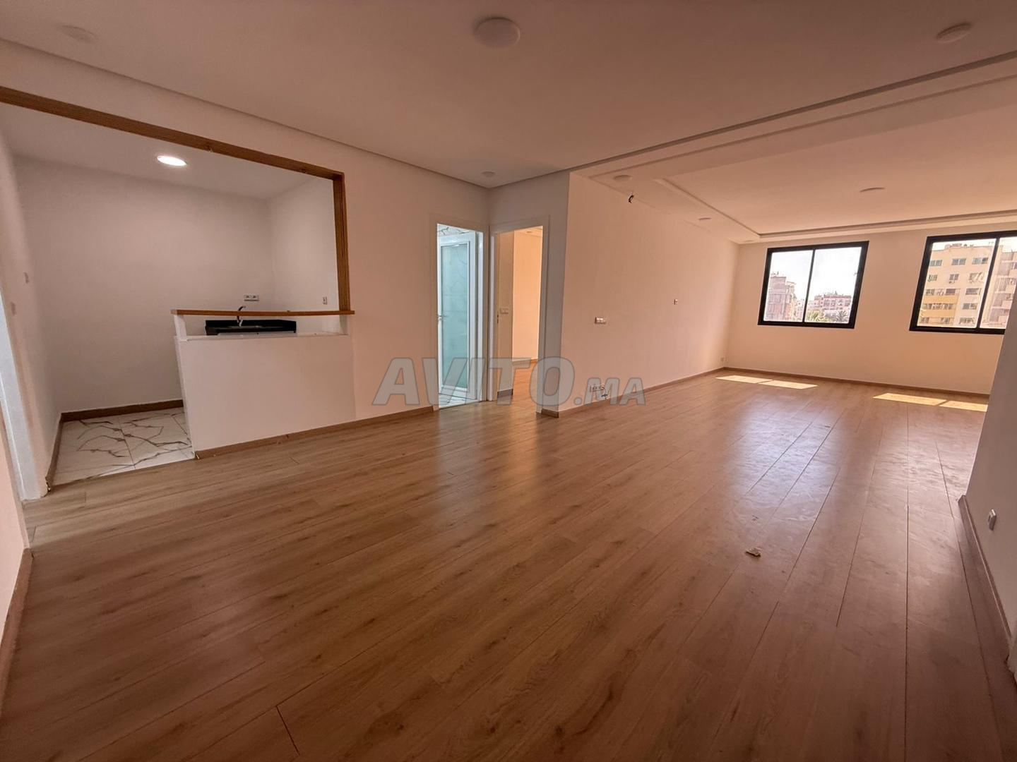 Bureau 120 m en location à 2 mars