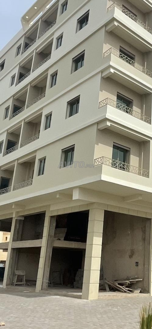 Magasin angle chouka à vendre