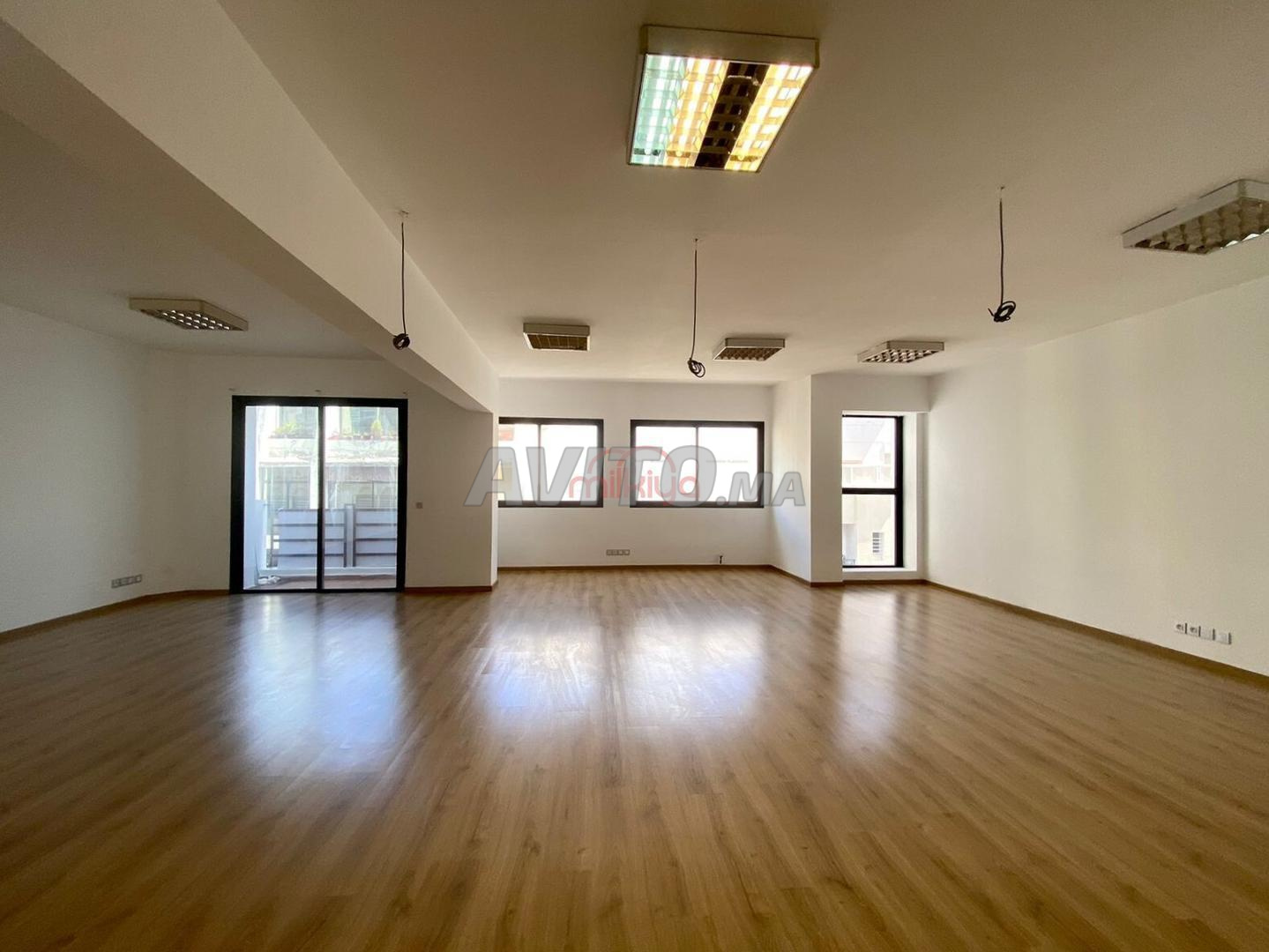 Location Bureau de 150 m2 à Casablanca