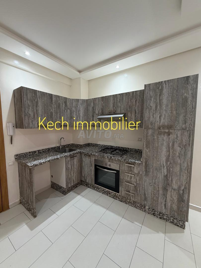 Joli appartement 1 chambre vide Semlalia