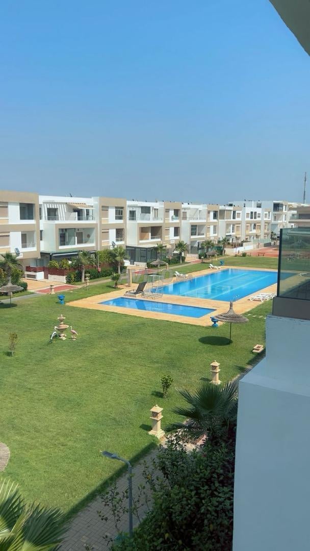 Studio meublé à vendre vue piscine