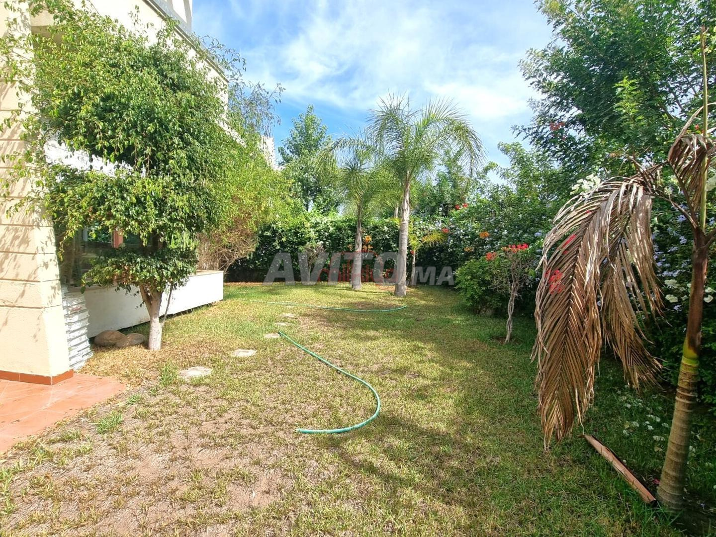 Vente Villa de 400 m2 à Casablanca