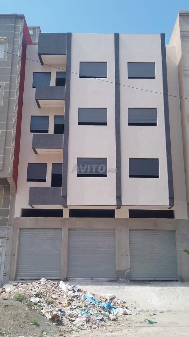 UN IMMEUBLE EN FINITION EN VENTE