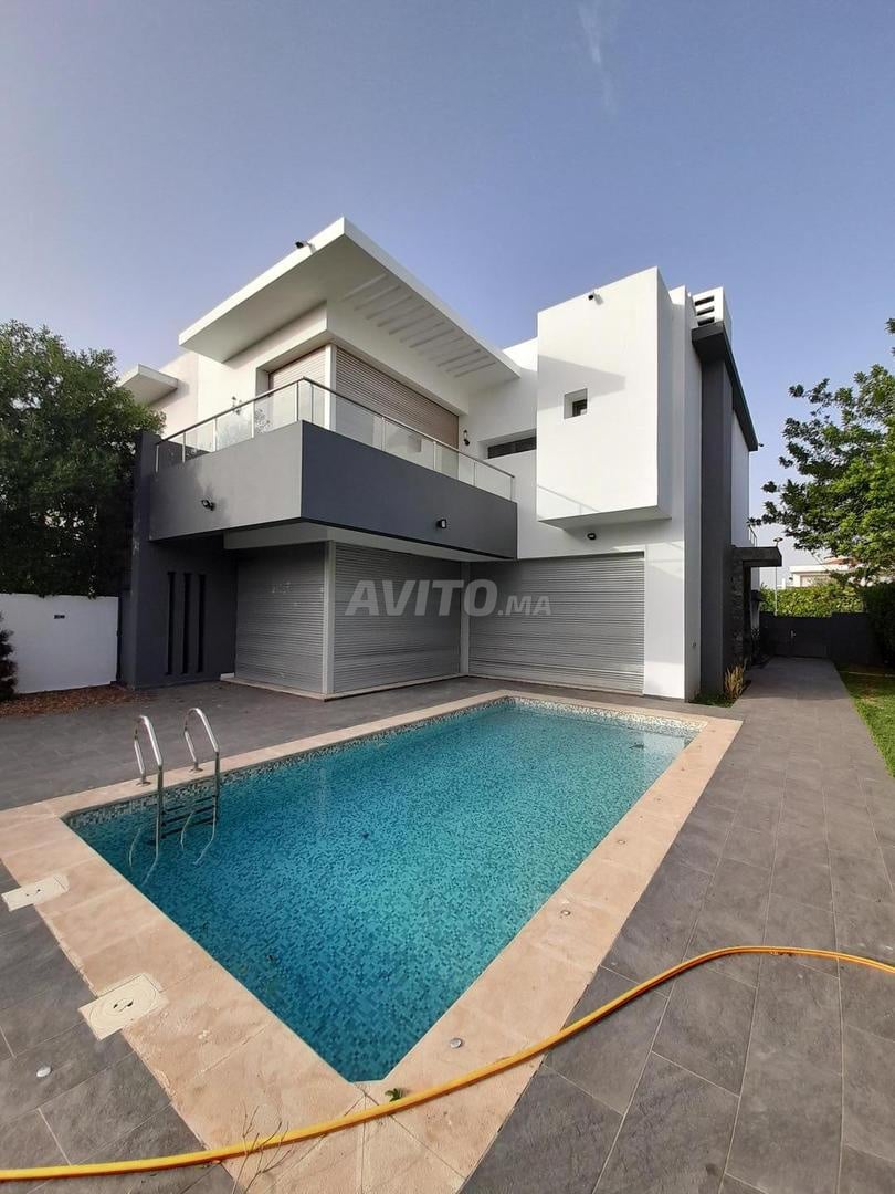 Villa à louer 658 m² à Ville Verte Casablanca