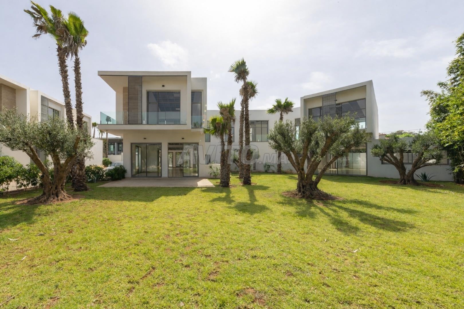 VILLA À USAGE PROFESSIONNEL MONOCLIENT ANFA SUP