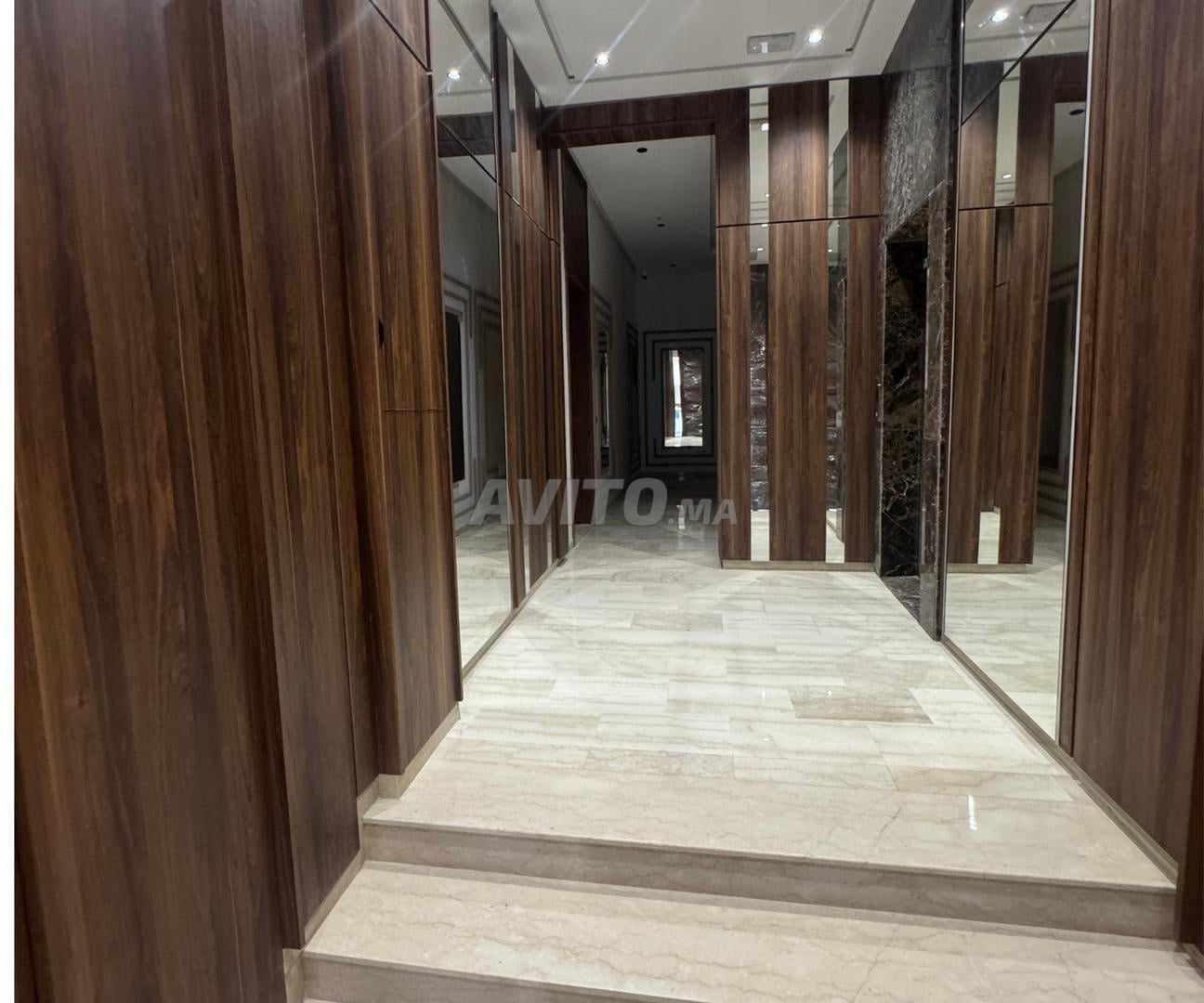 Studio à louer 50 m² à Casablanca Oasis 2eme Etage
