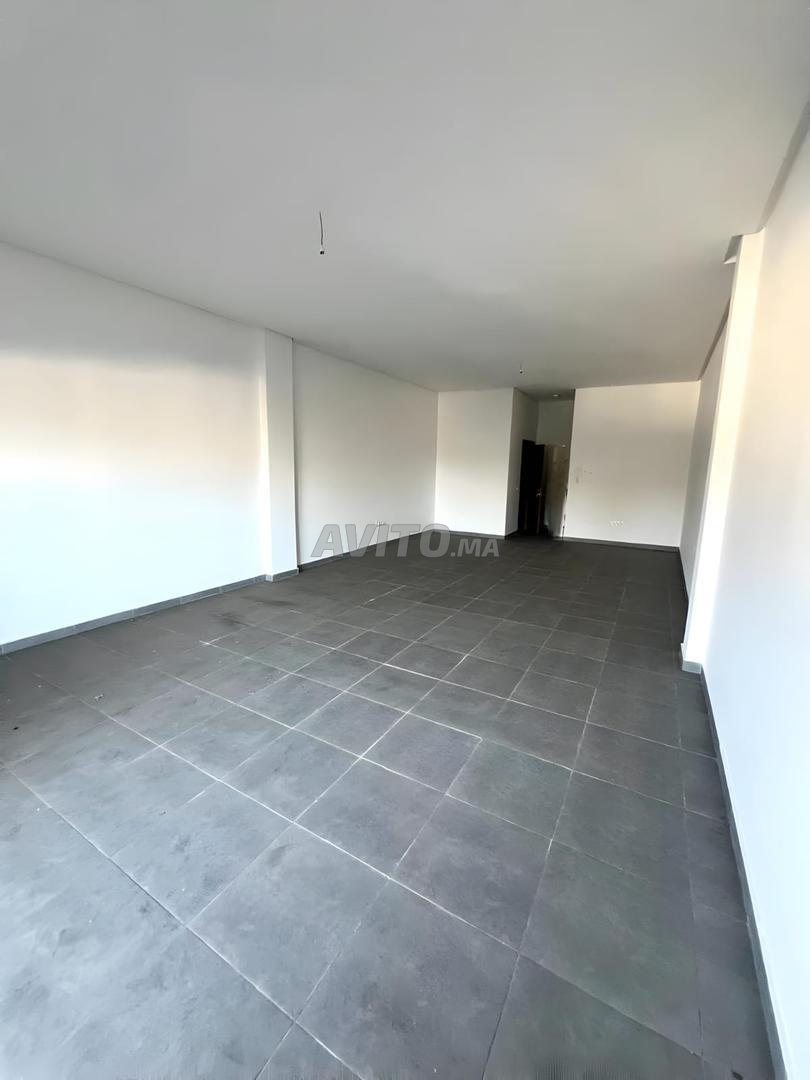 Bureau Neuf de Standing à Vendre Quartier du Parc.