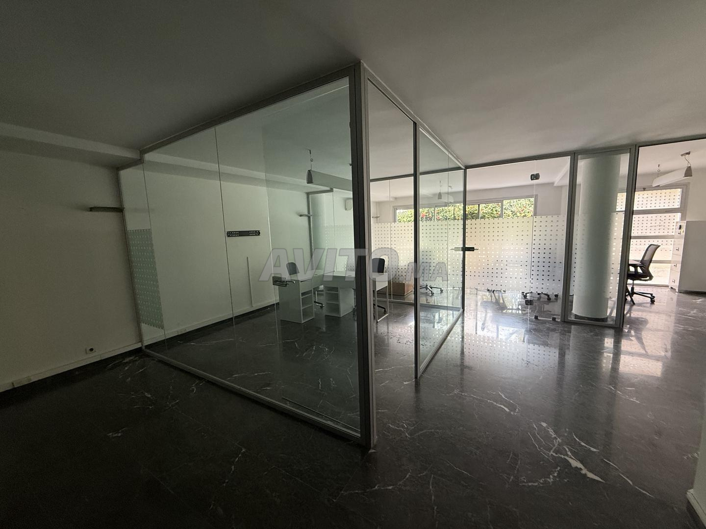 Bureau pour activité professionnelle en location