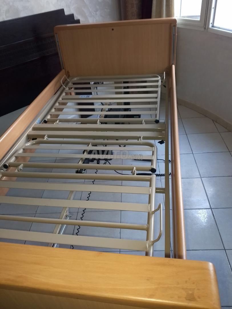 lit location سرير طبي للكراء