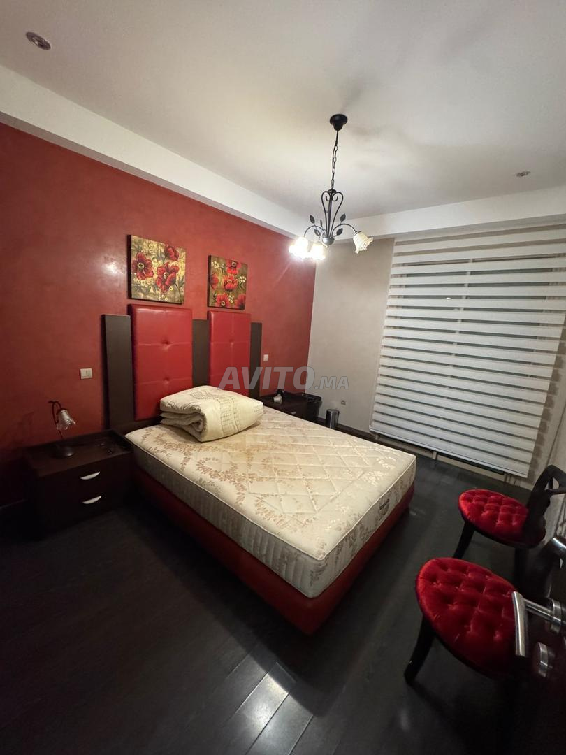 Appartement à louer 240 m² à Rabat