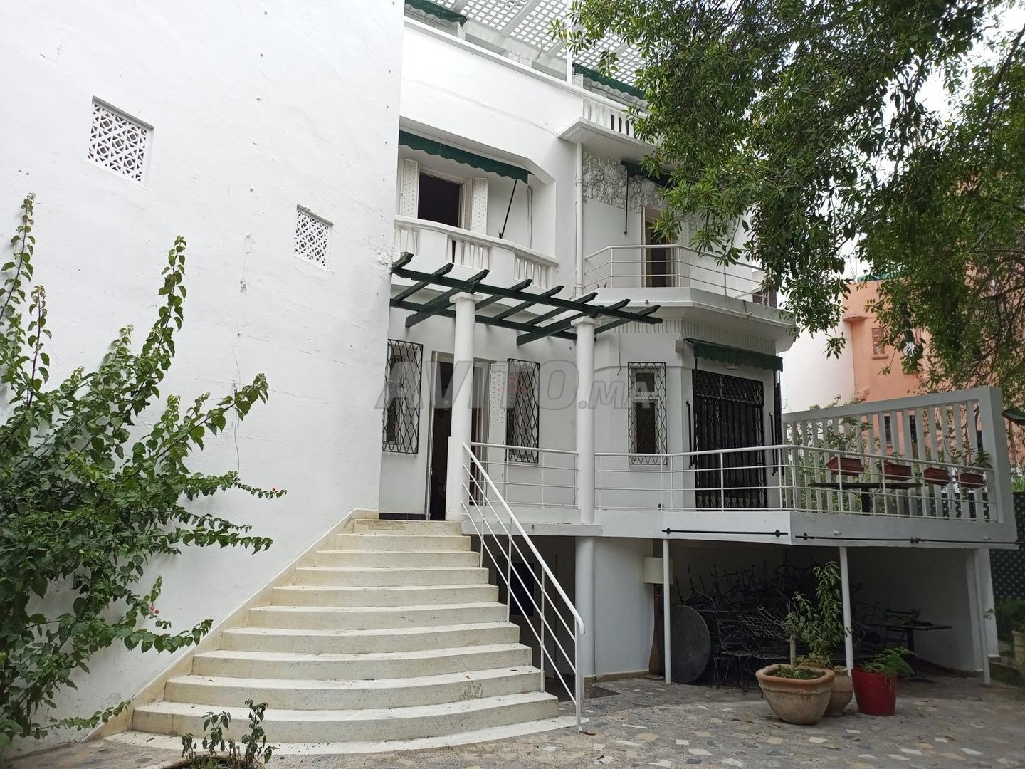 Location Local de 555 m2 à Casablanca