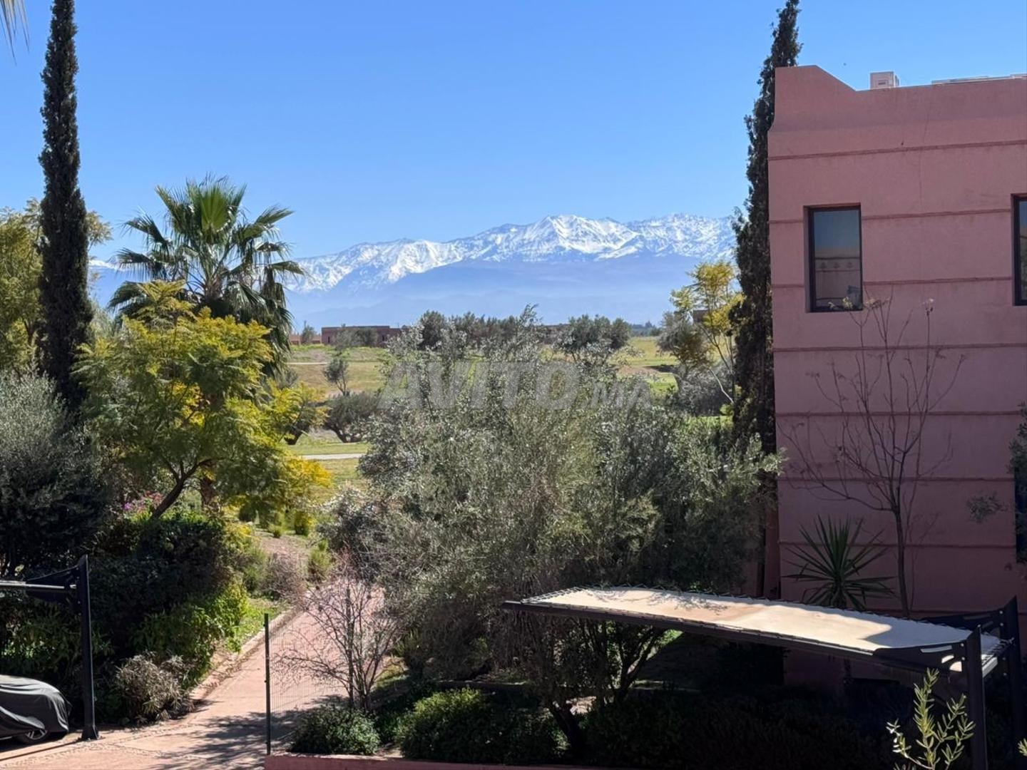 Spacieux appartement à vendre avec terrasse