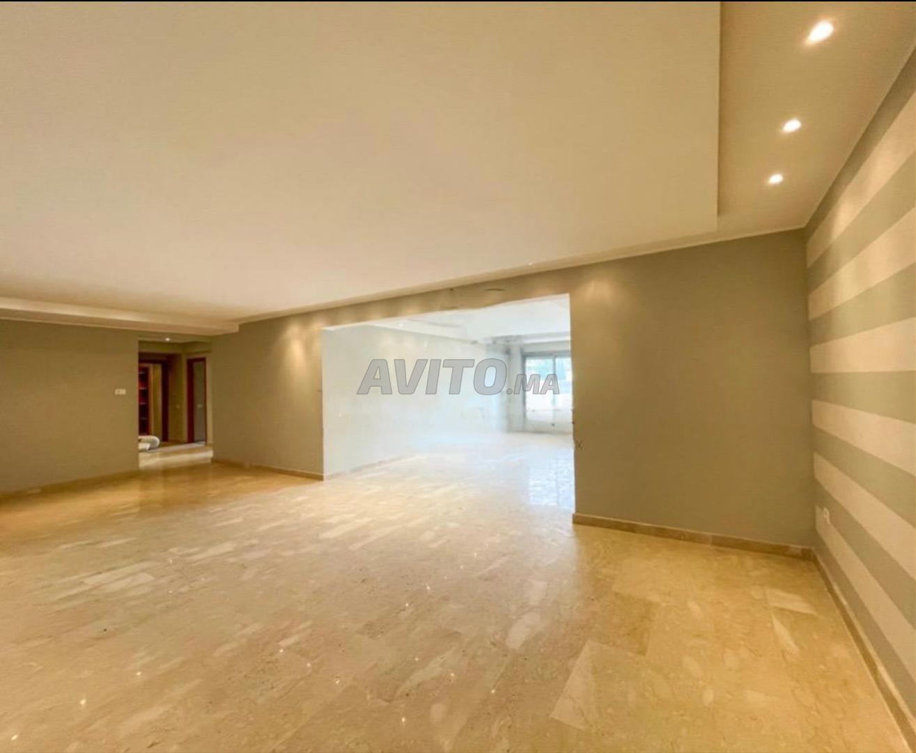 Appartement 3 ch vide à louer à ferme bretone 159 m²
