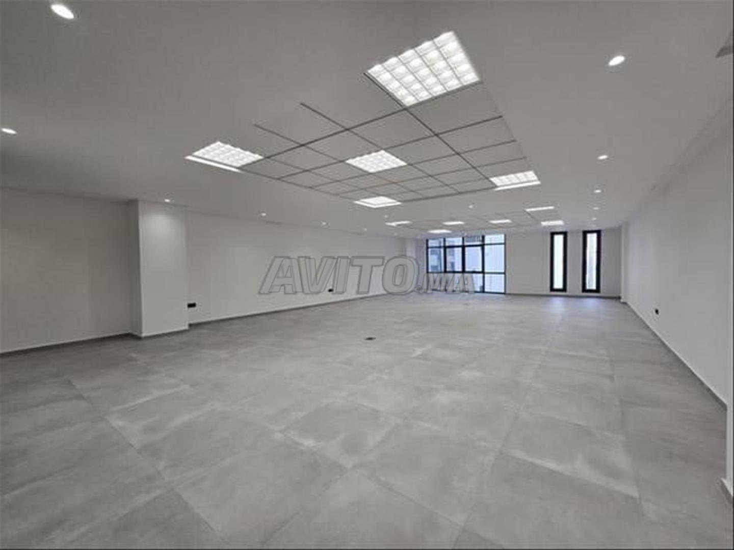 Plateau bureau à louer 220m2 à Californie