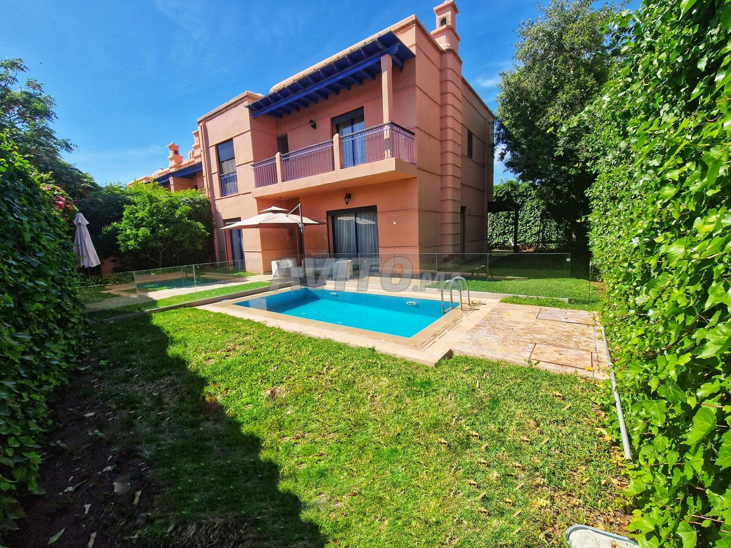 🏡 Magnifique villa à vendre au cœur de Marrakech