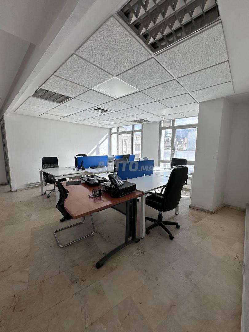Plateau bureau à louer - 240m² - Bd Zerktouni