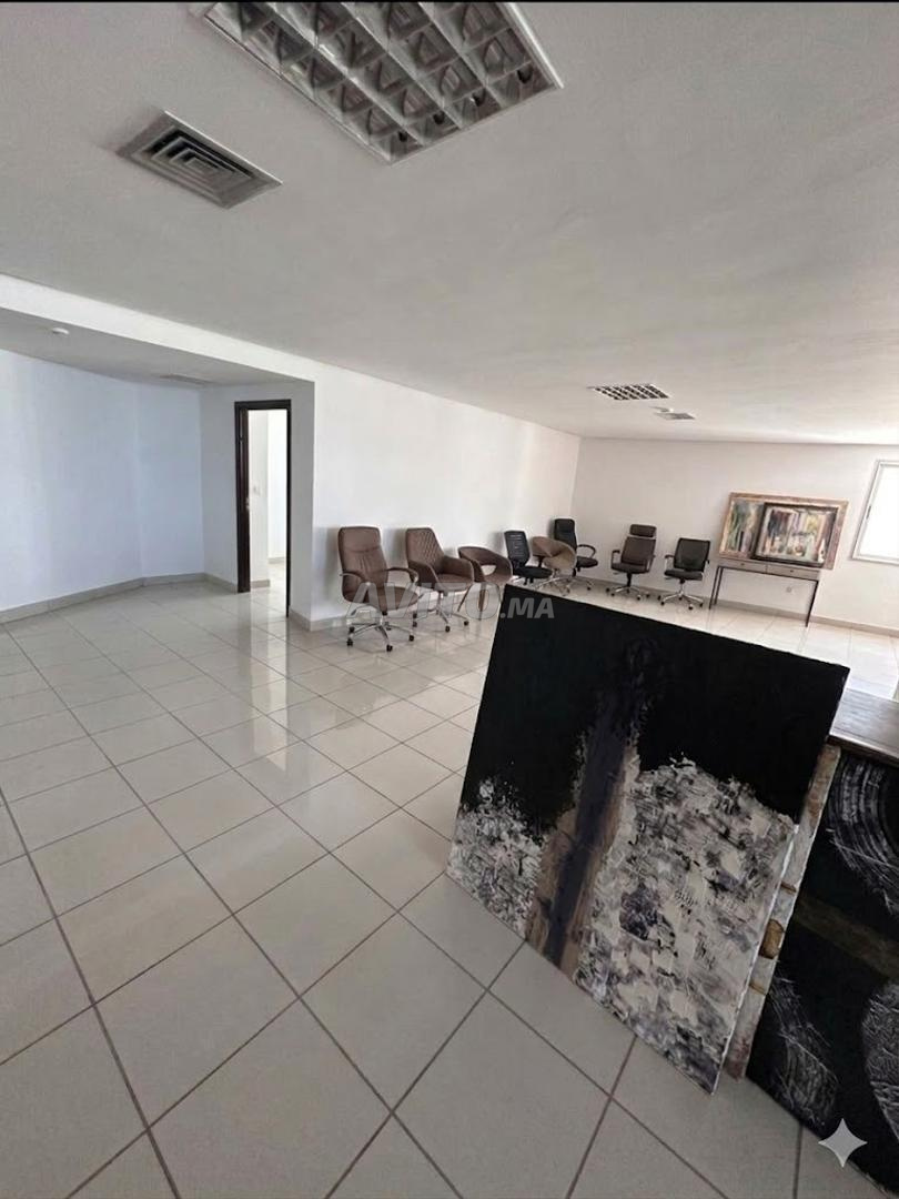 Bureau à louer – 155 m² - Bd La Corniche