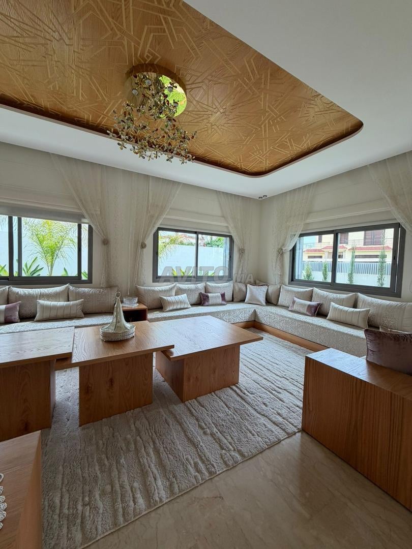 Somptueuse Villa de Luxe de 525m² à Hay Riad
