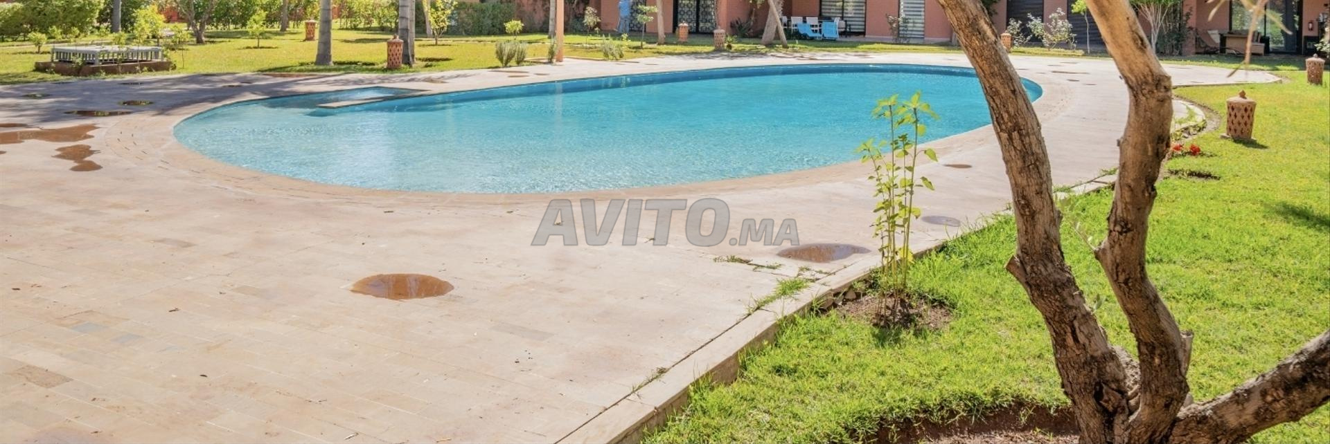 Appartement piscine luxe rez-de-chaussée