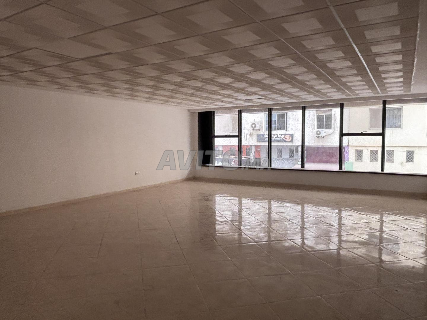 Plateau bureau 70m² – Centre-ville Kénitra