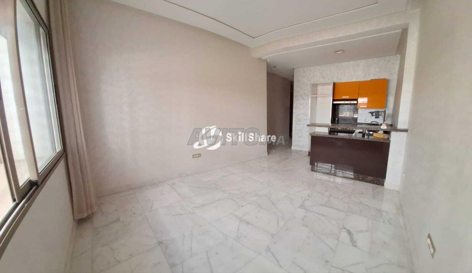 Studio 48 m² à vendre Laya – fort potentiel