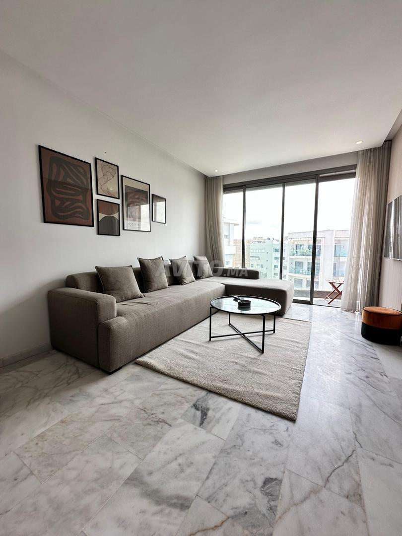 Joli studio meublé à louer 55m² à Casablanca