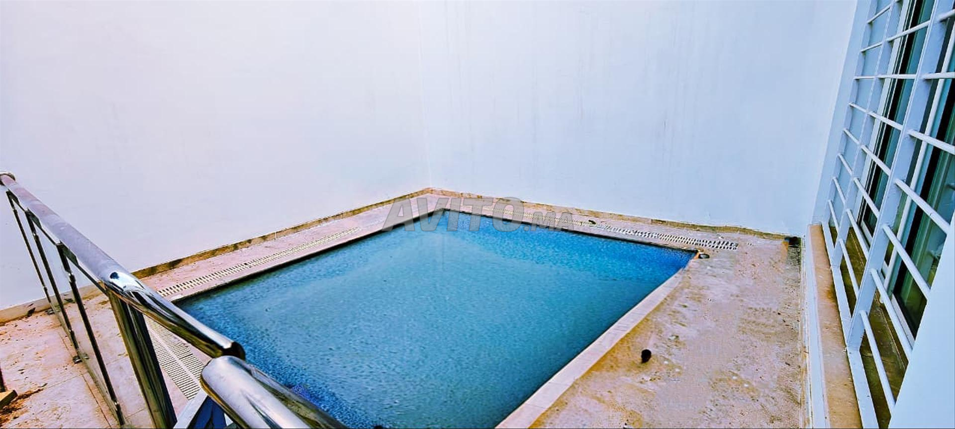 Villa meublée en location à Hay Riad Rabat