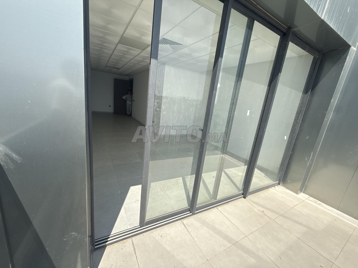 Bureau à louer à Standale 57 m²