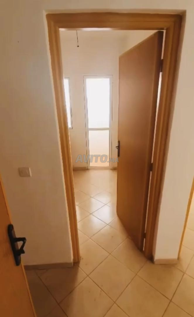 Studio vide à louer