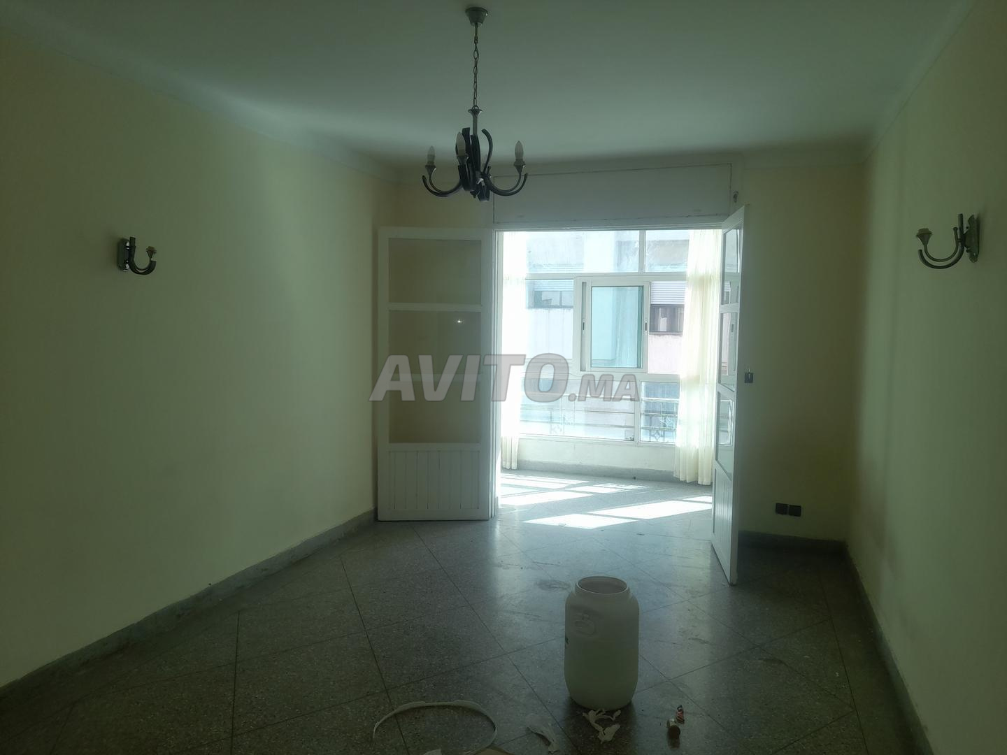 Appart 2ch salon balcon 100m2 à louer Résistance