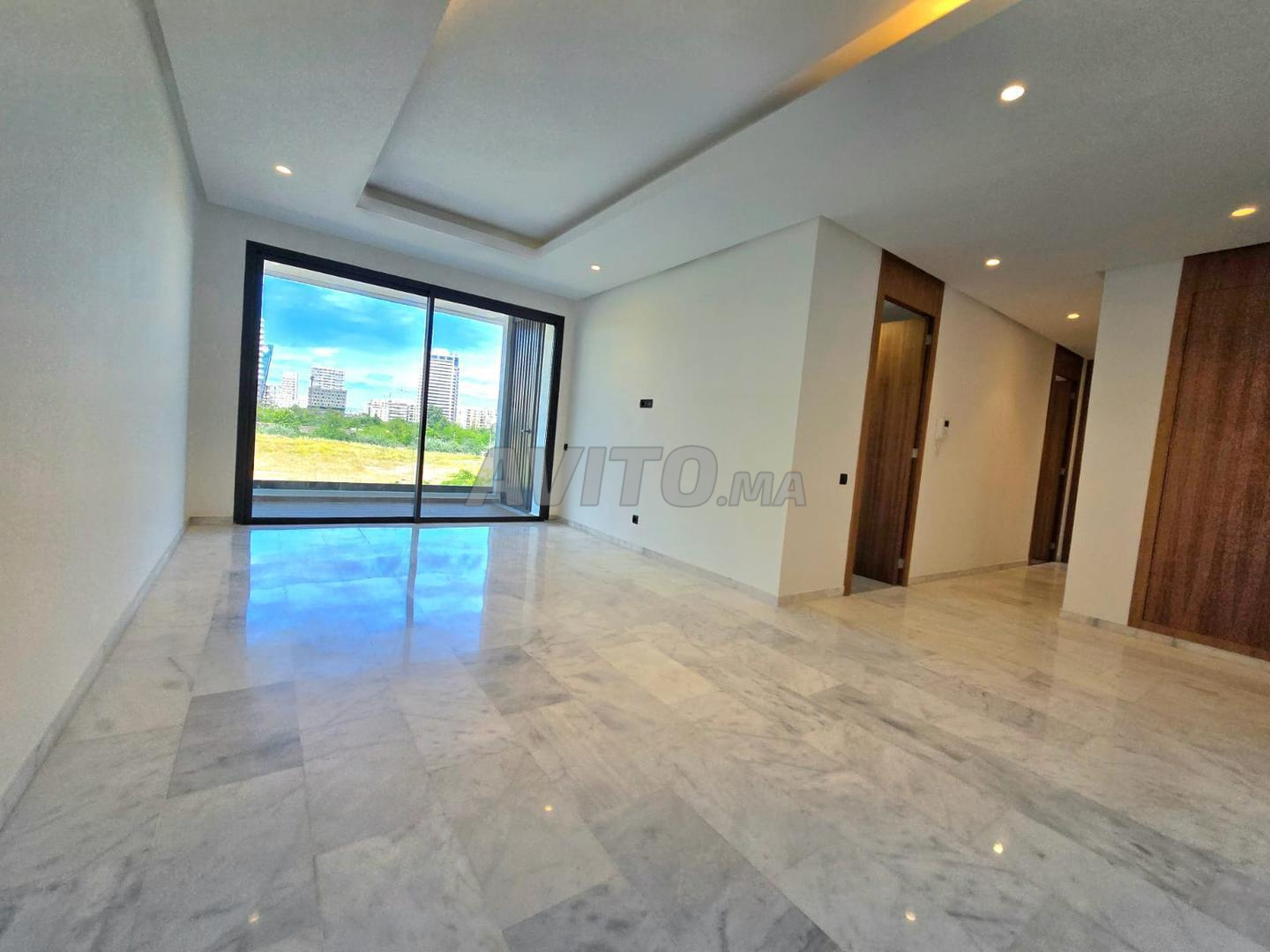 Location appartement vide à Casa Finance City