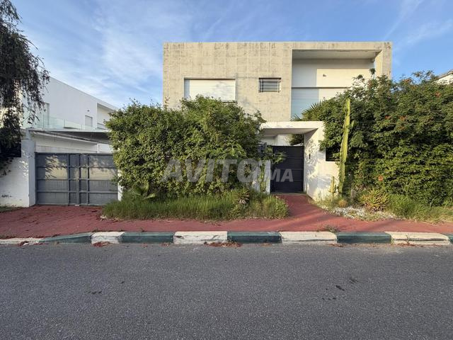 Villa 400 m² à vendre El Menzeh-Souissi