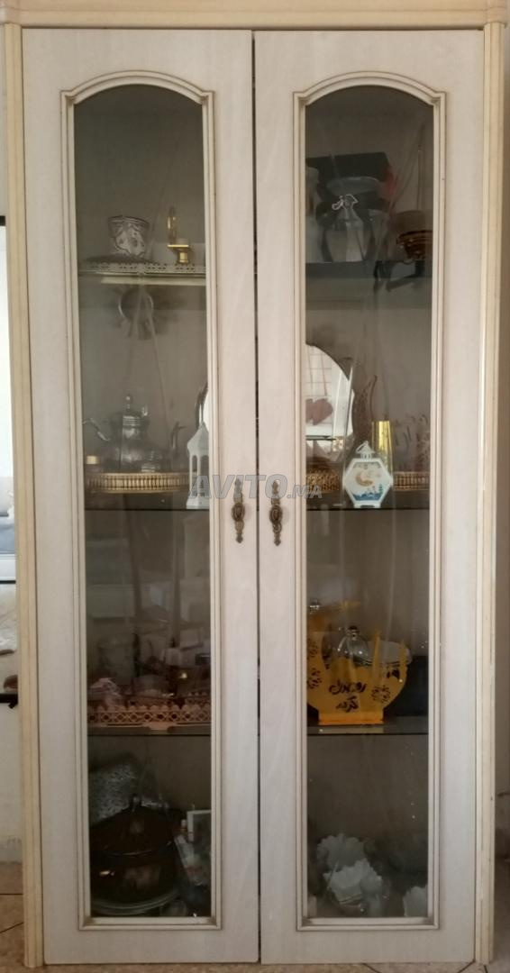 Vitrine en cristal à vendre