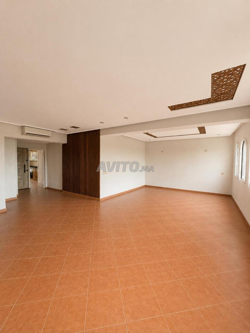 Appartement à vendre 129 m² à MALABATA Tanger