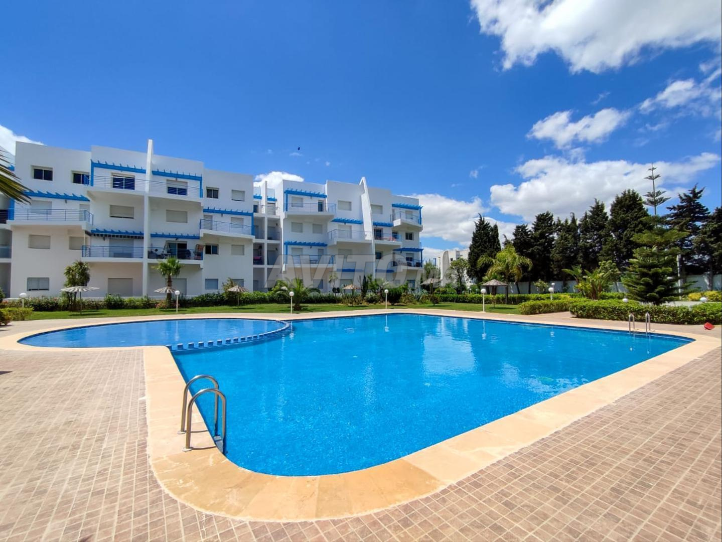 Appartement de luxe à louer avec piscine