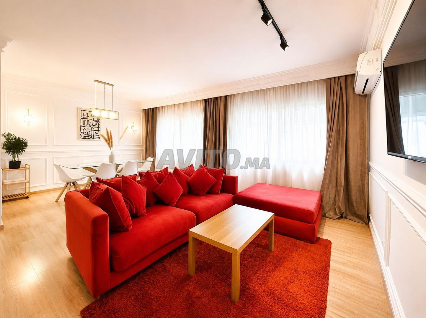 Luxueux Duplex Meublé Entièrement Rénové