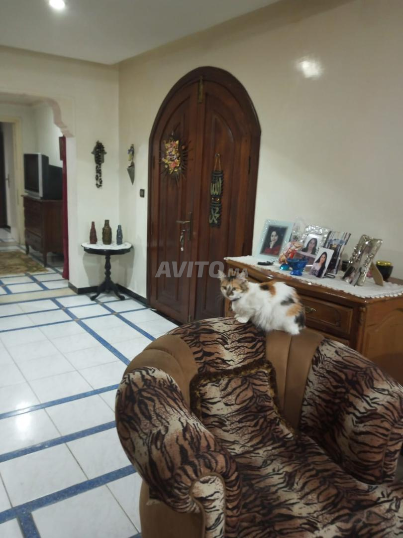 Vente appartement plus sous sol de 893 m² à Salé