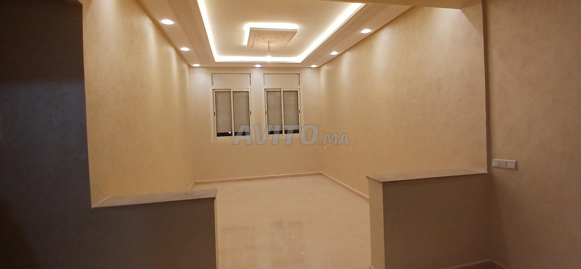Appartement dans résidence gardée à louer