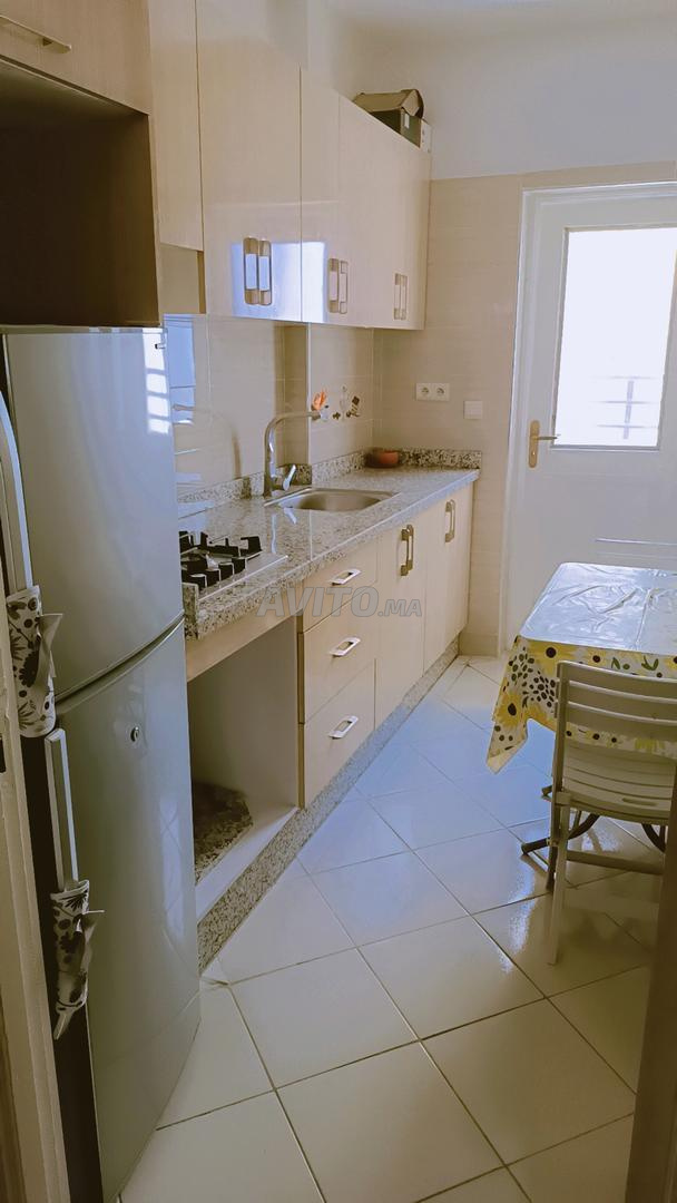 Appartements à louer à la journée, deuxième étage, propres et sûrs