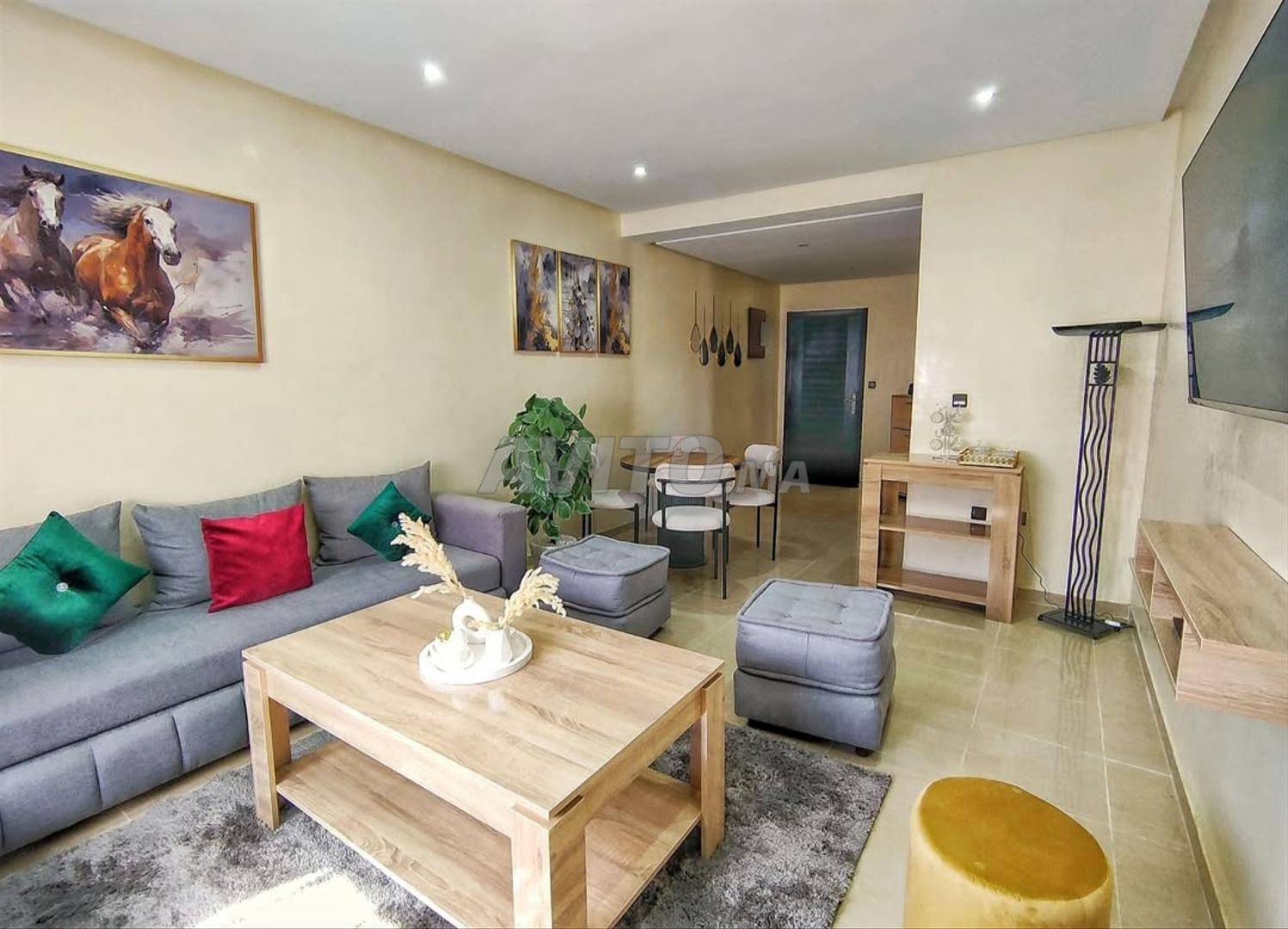 Appartements et villas meublés à louer quotidiennement pour familles