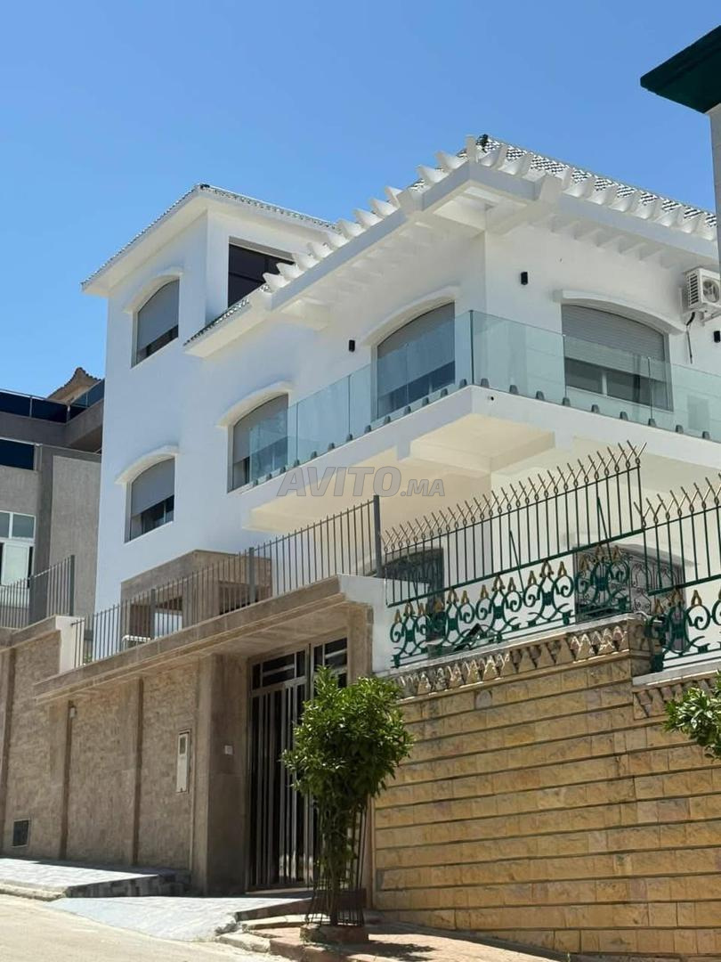 Appartement à louer 600 m² à Tanger