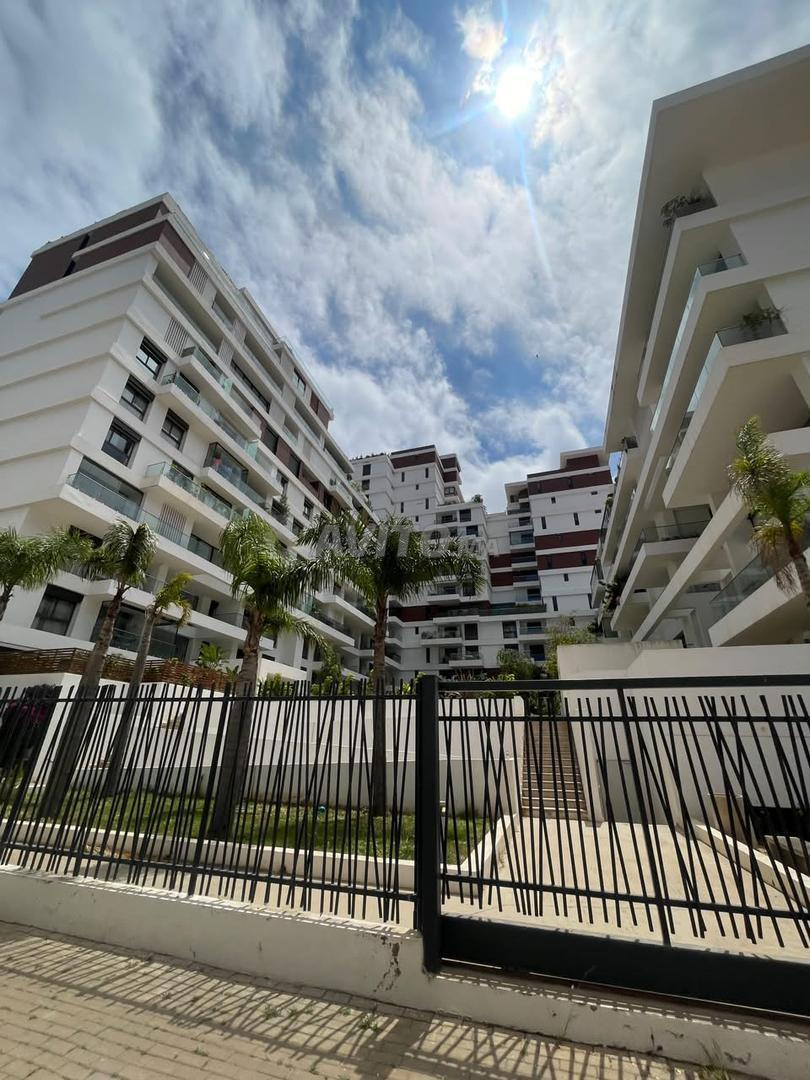 Appartement à louer NEUF 2 Ch à CFC vide